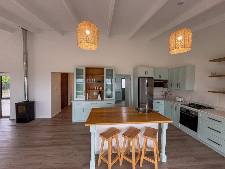 3 Bedroom Property for Sale in Stilbaai Western Cape